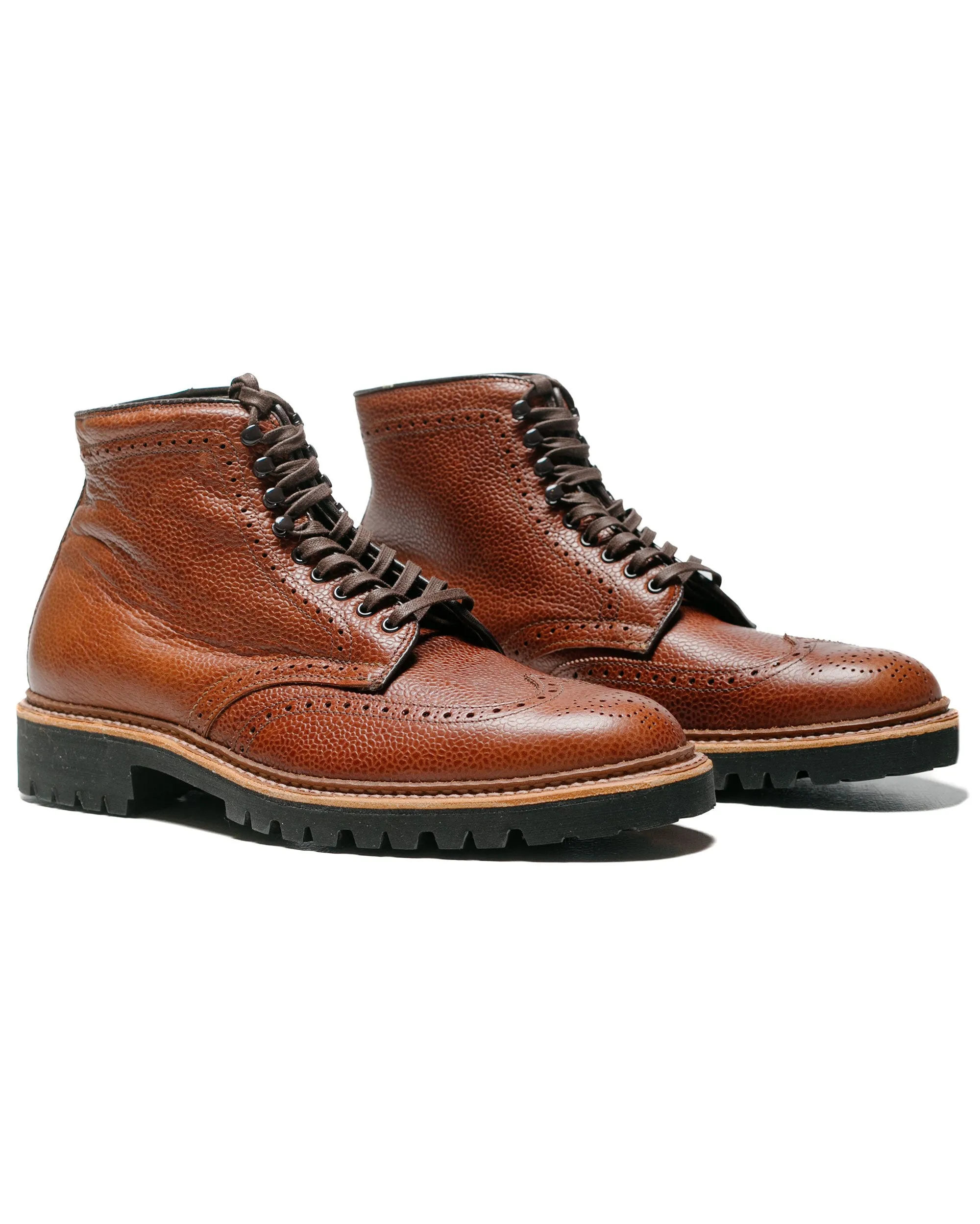 Alden Short Wing Boot Brown Scotch Grain With Lug Sole