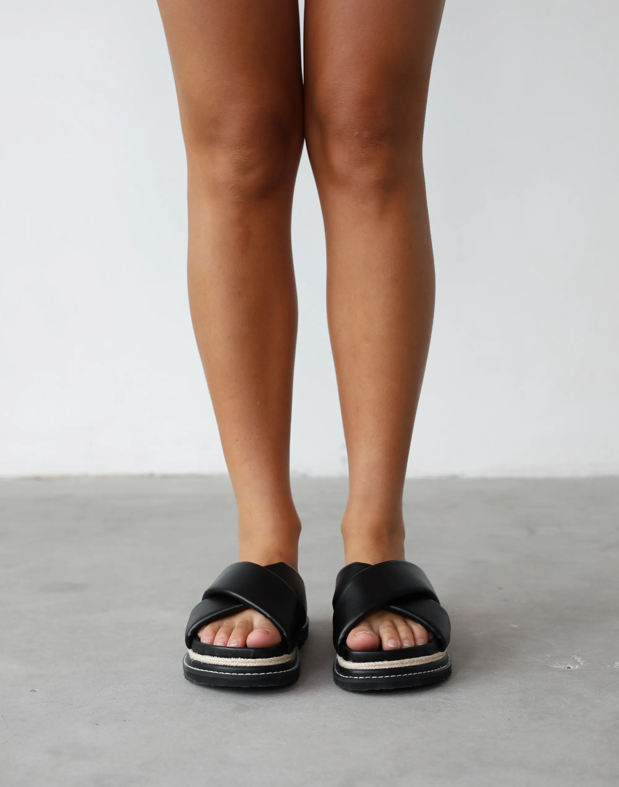 Arabel Slides (Black) - By Billini