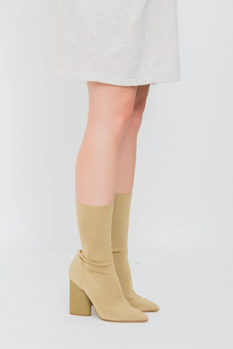 BEIGE KNIT BOOTS