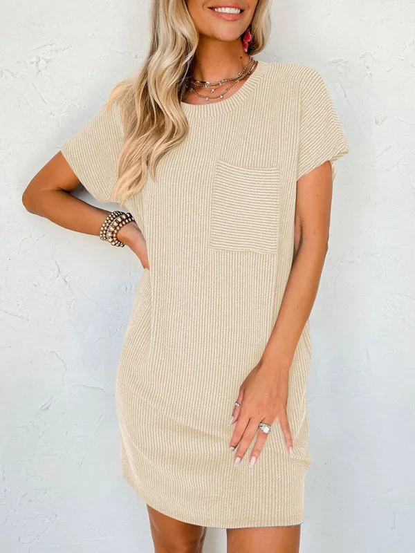 Casual contrasting wavy striped short-sleeved pocket dress