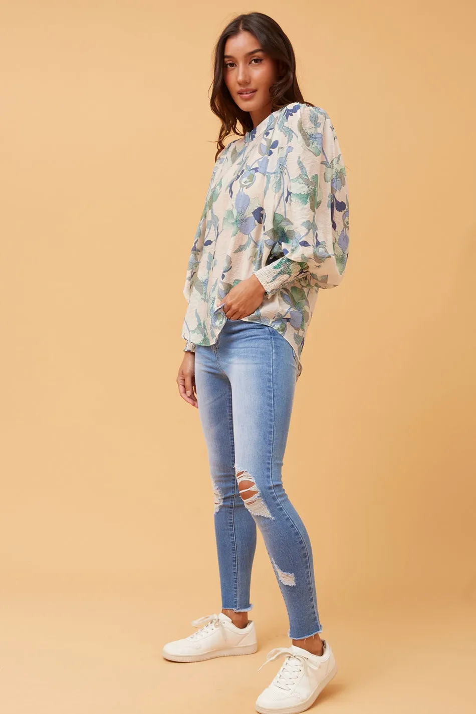 CLASSIC BALLOON SLEEVE FLORAL TOP