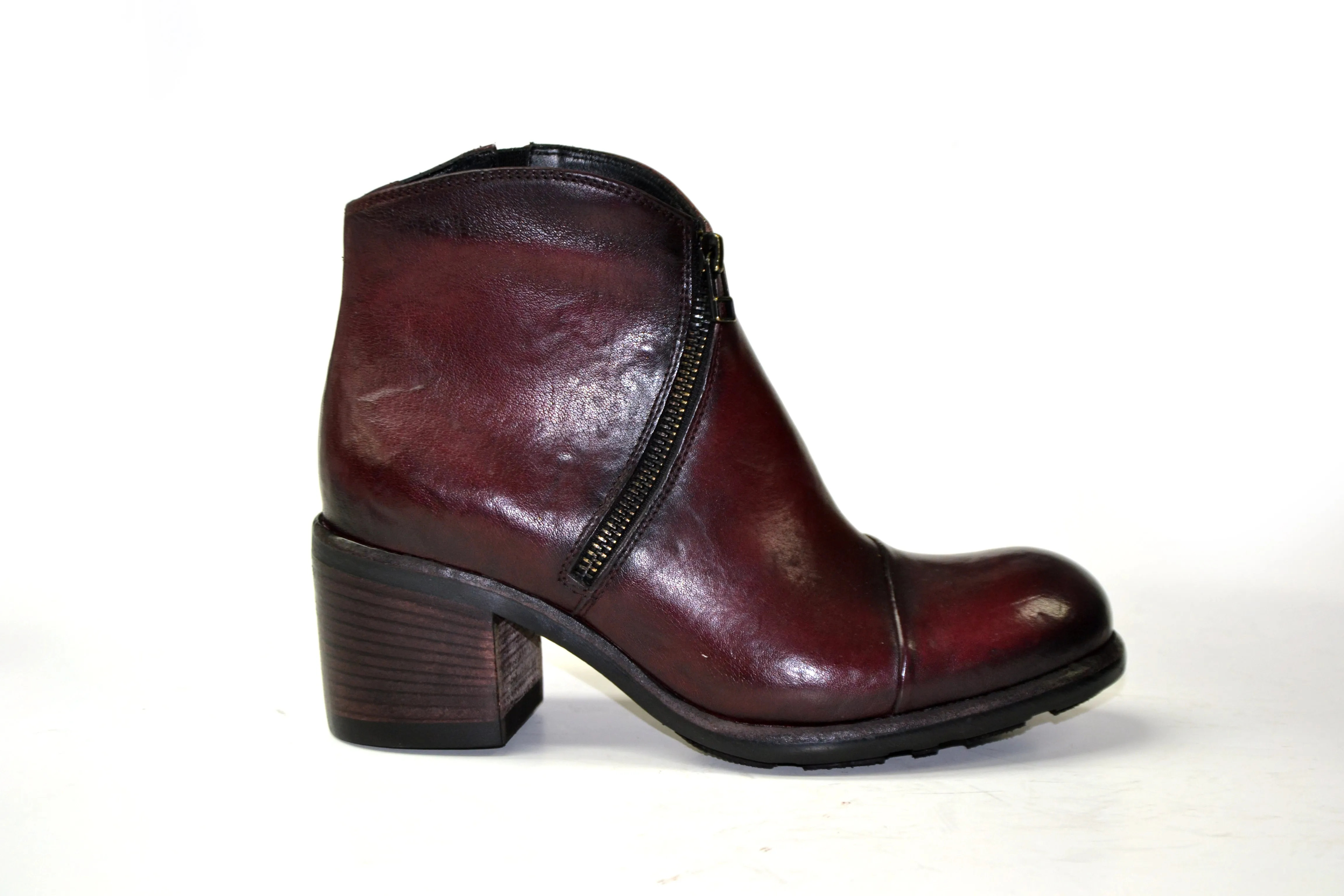 LAST PAIR 37- ZIPPED BORDEAUX BOOTS