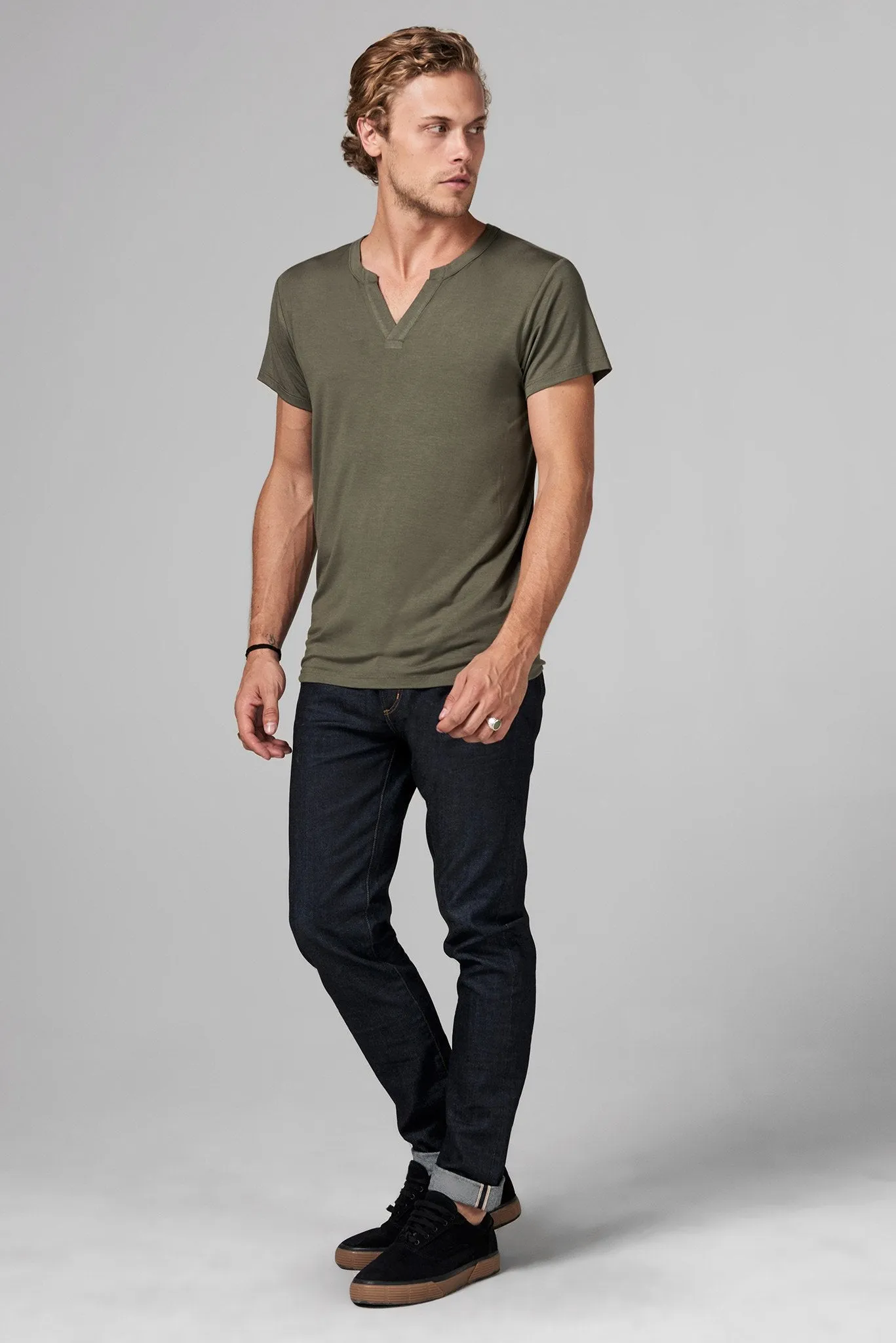 Men's Modal Cross V-Neck Tee