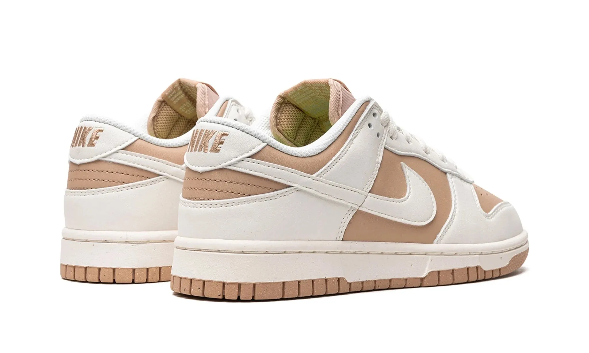 NIKE DUNK LOW NEXT NATURE BEIGE SAIL (W)